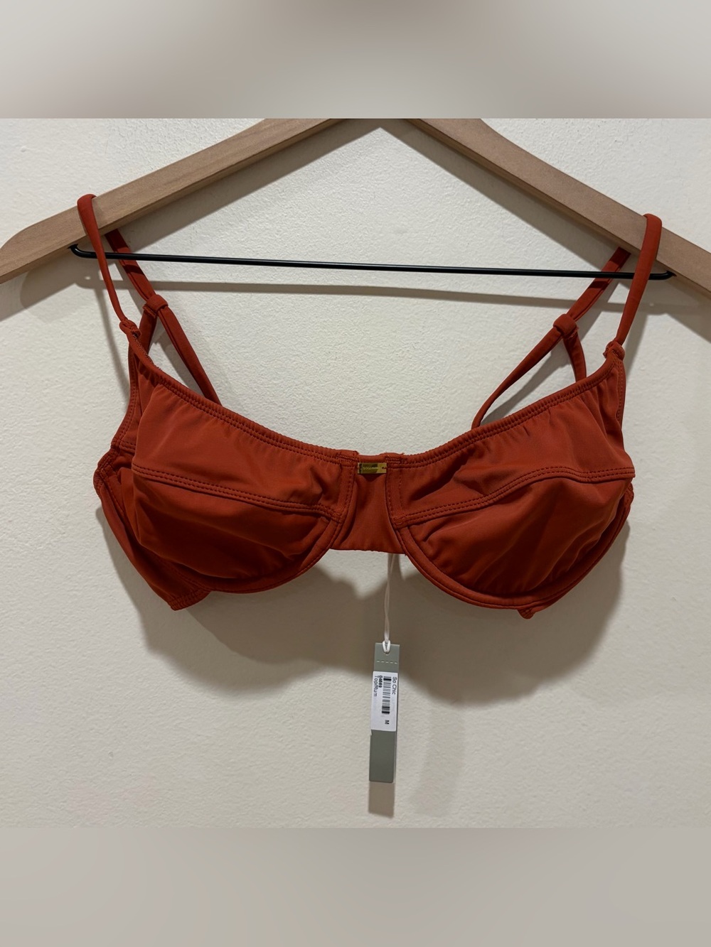 NWT Gooseberry Seaside So Chic Bikini Top in Rum Brown / Red - Women’s Medium